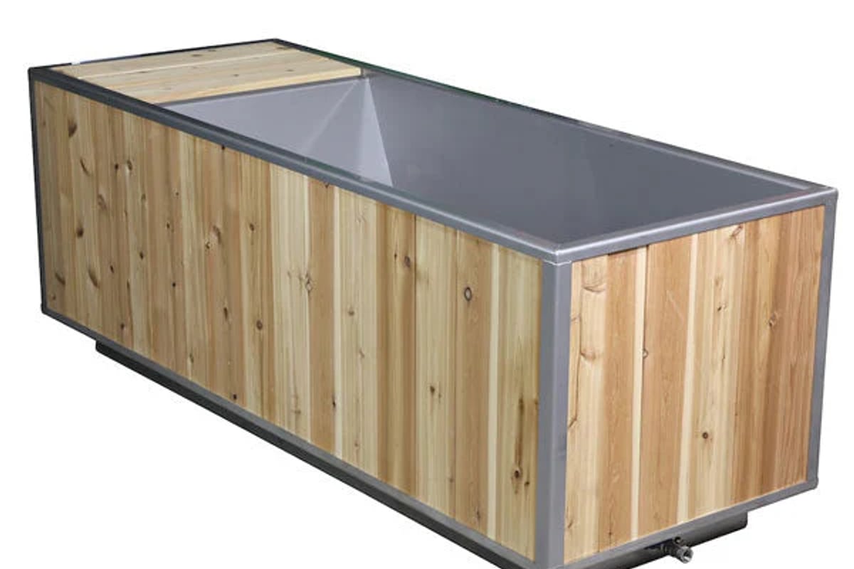 LeisureCraft Flow Cold Plunge - RecoSauna