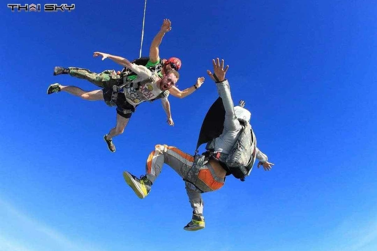 Tandem skydiving - Thai Sky Adventures