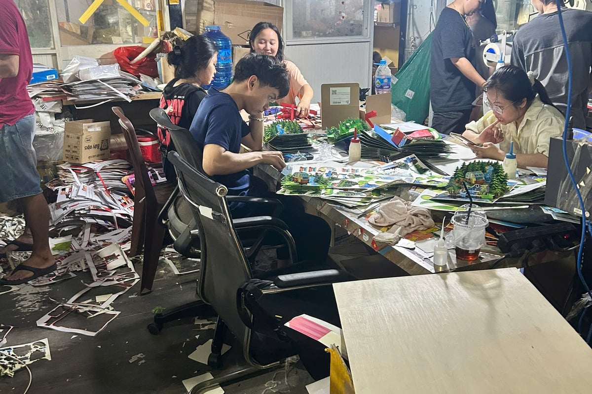 Pop up greeting card factory in Vietnam - The3dCards