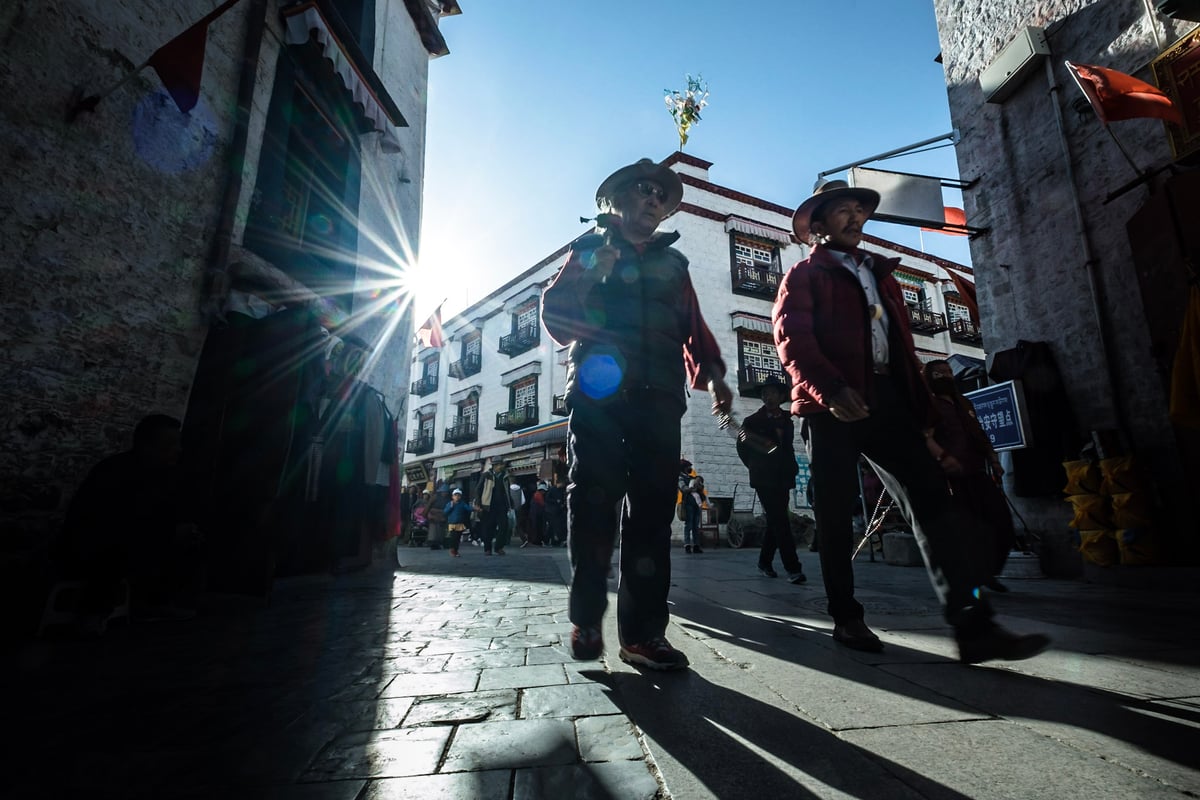 Lhasa to Everest Base Camp, Tibet - Elevated Trips