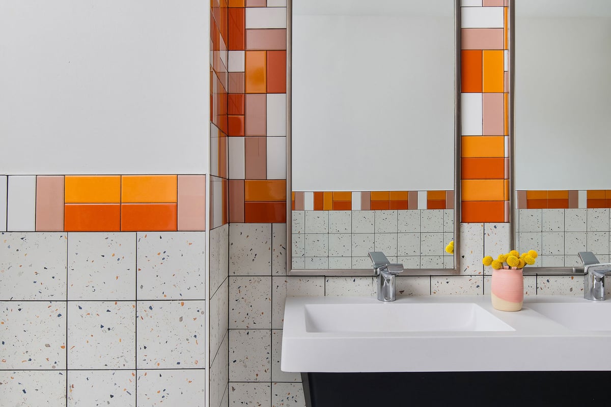 Office Cubicle Decor Ideas to Elevate Your Workspace - Austin Interior ...